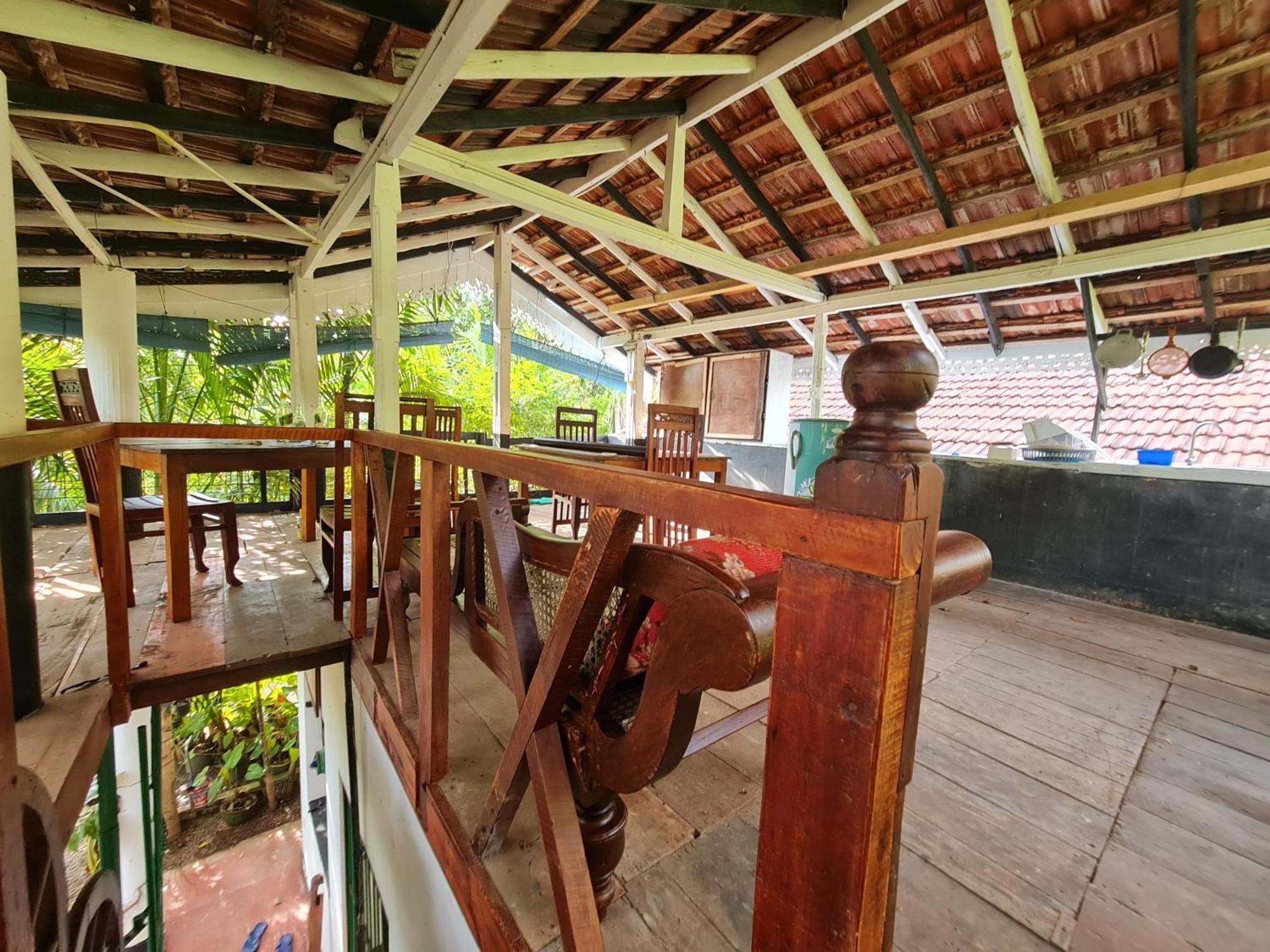 Hill Side Kings Villa Hikkaduwa Exterior photo